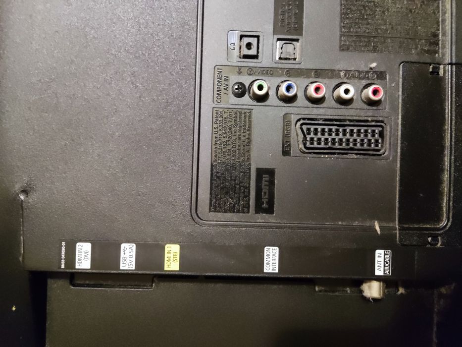 Телевізор Samsung UE32F4020AW під ремонт або на запчастини