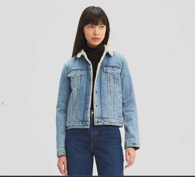 Жіноча джинсова куртка Levis Sherpa Trucker Jacket XS