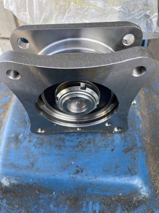 Подшипниковый узел глубокорыхлителя гаспардо