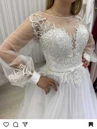 Весільне плаття розмір 46
