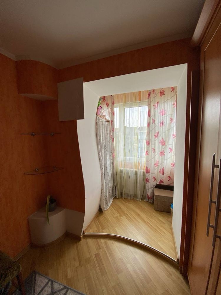 Продається 3-кімнатна квартира