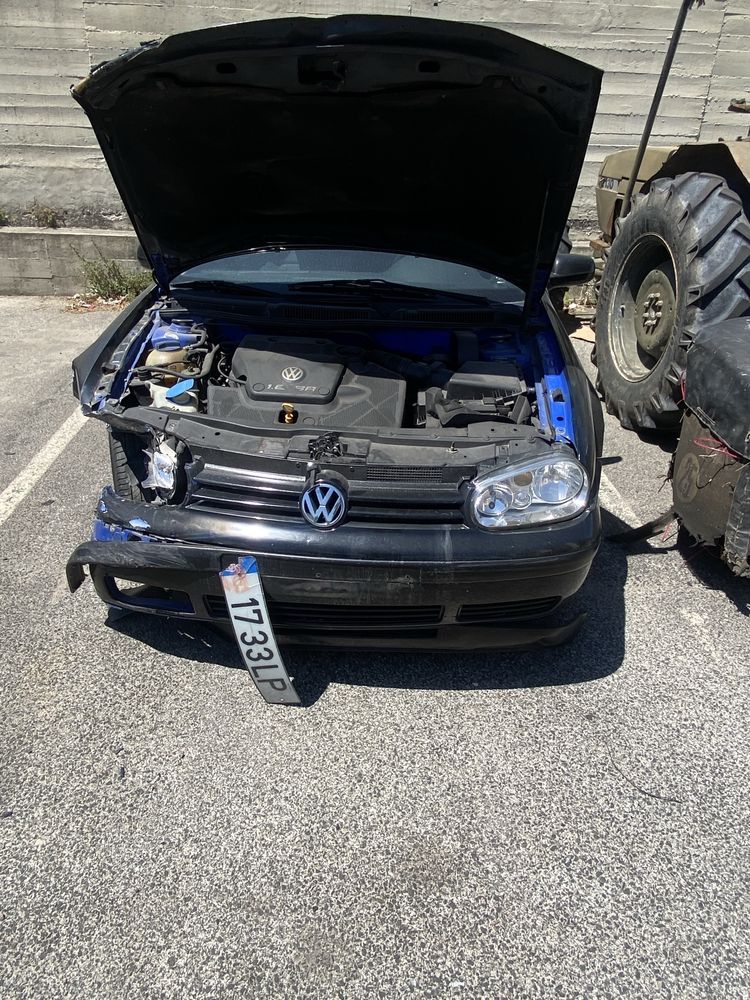 Golf 4 1.6 SR proço negocial 550