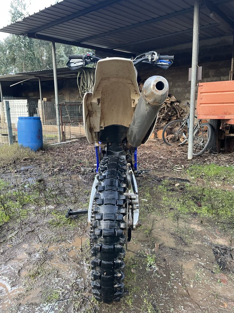 Vendo yz250f 2003