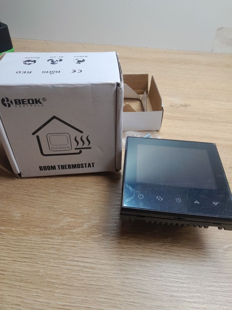 Termostat kolorowy ekran do ogrzewania podłogowego 3a  TCB38-WIFI-WP