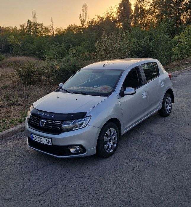 Dacia (Renault) Sandero (не logan) 2018