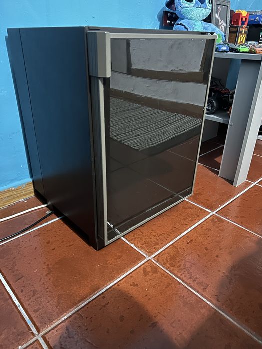 Frigobar/ Minifrigorifico