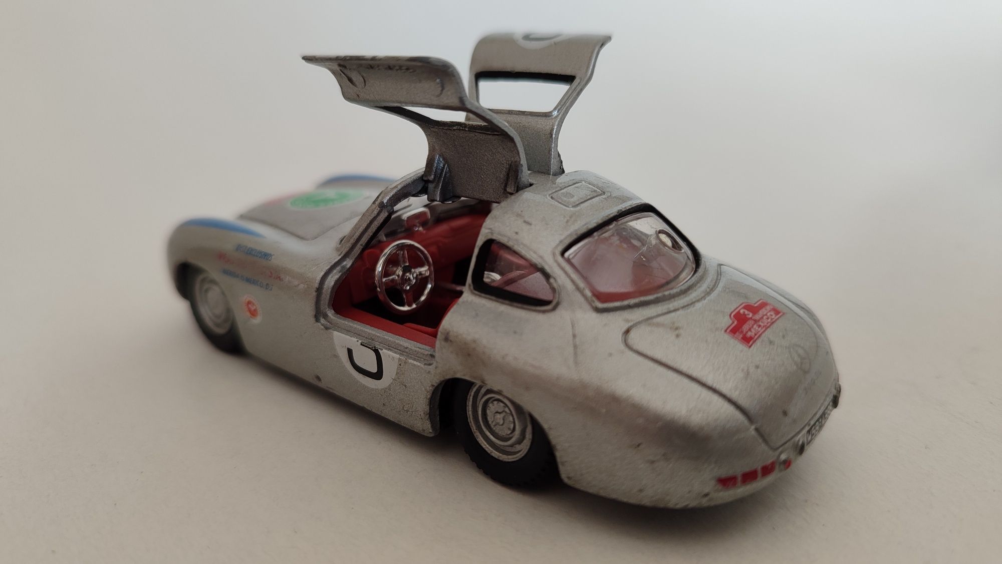 Mercedes _ Benz 300 SL Carrera Panamericana