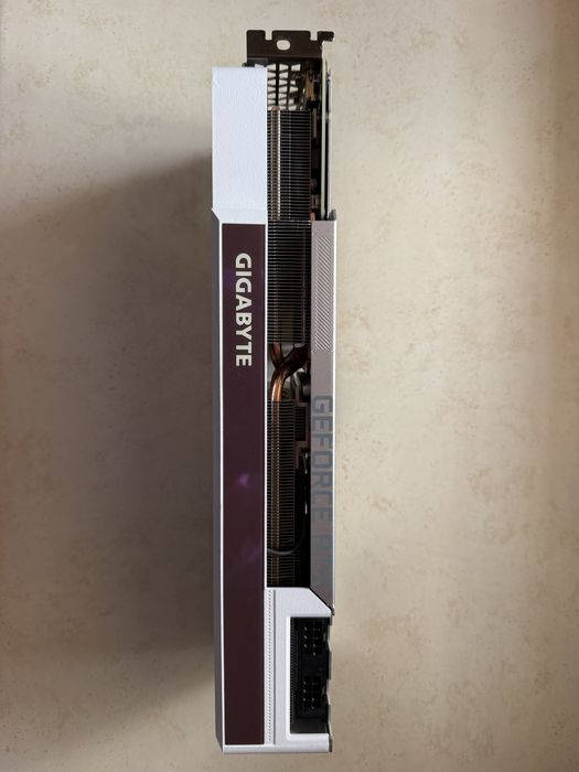 Gigabyte RTX 3080ti Vision OC 12GB biala