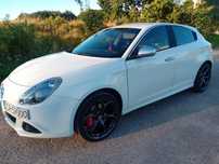 Alfa Romeo Giulietta 2.0 JTDM biała xenon DNA