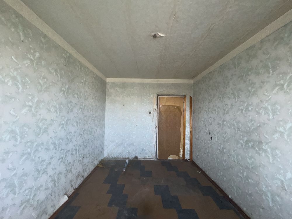 Продам 3-ком.кв.Левый берег,10 микр,Пчелка