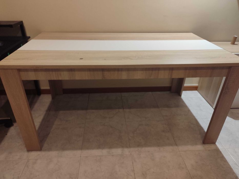 Vendo mesa sala de jantar urgente