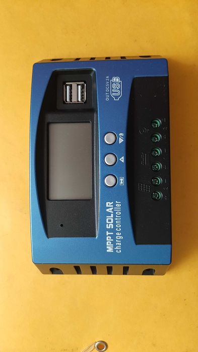 Sterownik do modułów fotowoltaiczny 12v/24v MPPT 30A