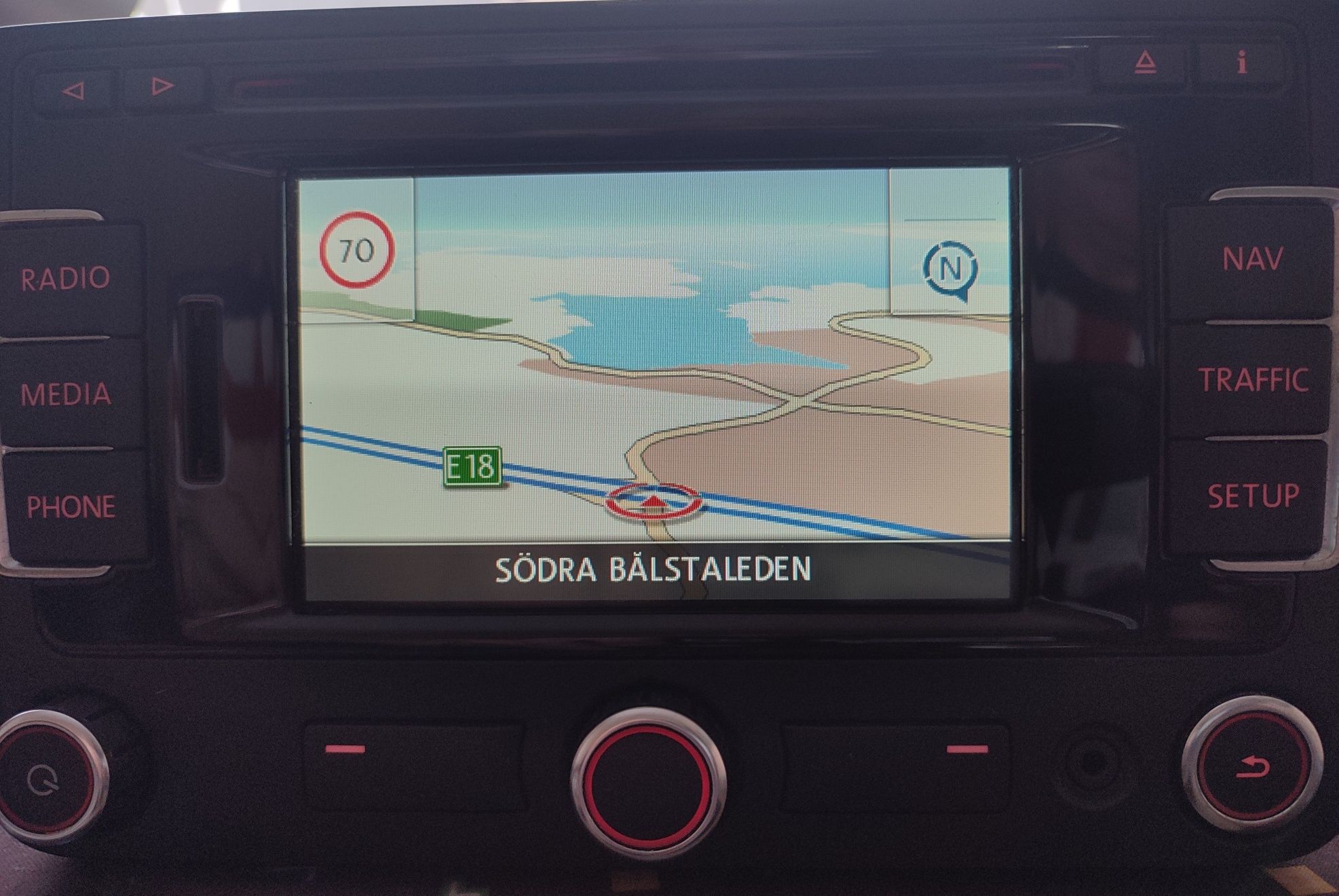 Radio RNS 315 VW Passat Golf Tiguan Touran Caddy Bluetooth Nawigacja