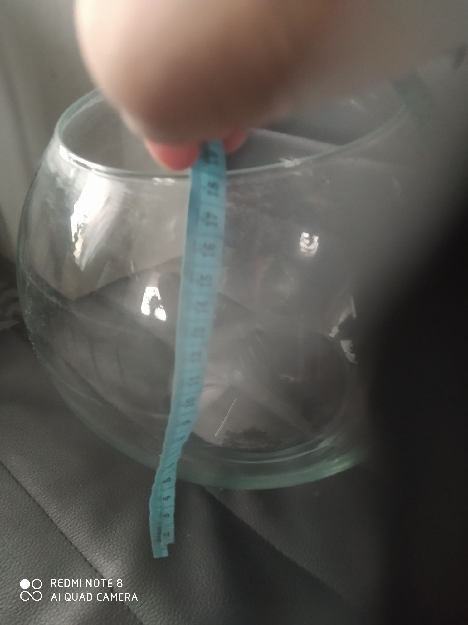 Akwarium w postaci kuli wysokość około 20 cm okazja!