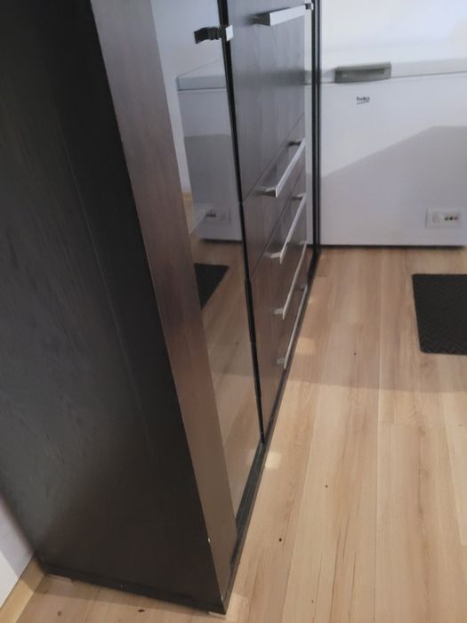 Komoda używana do sprzedaży