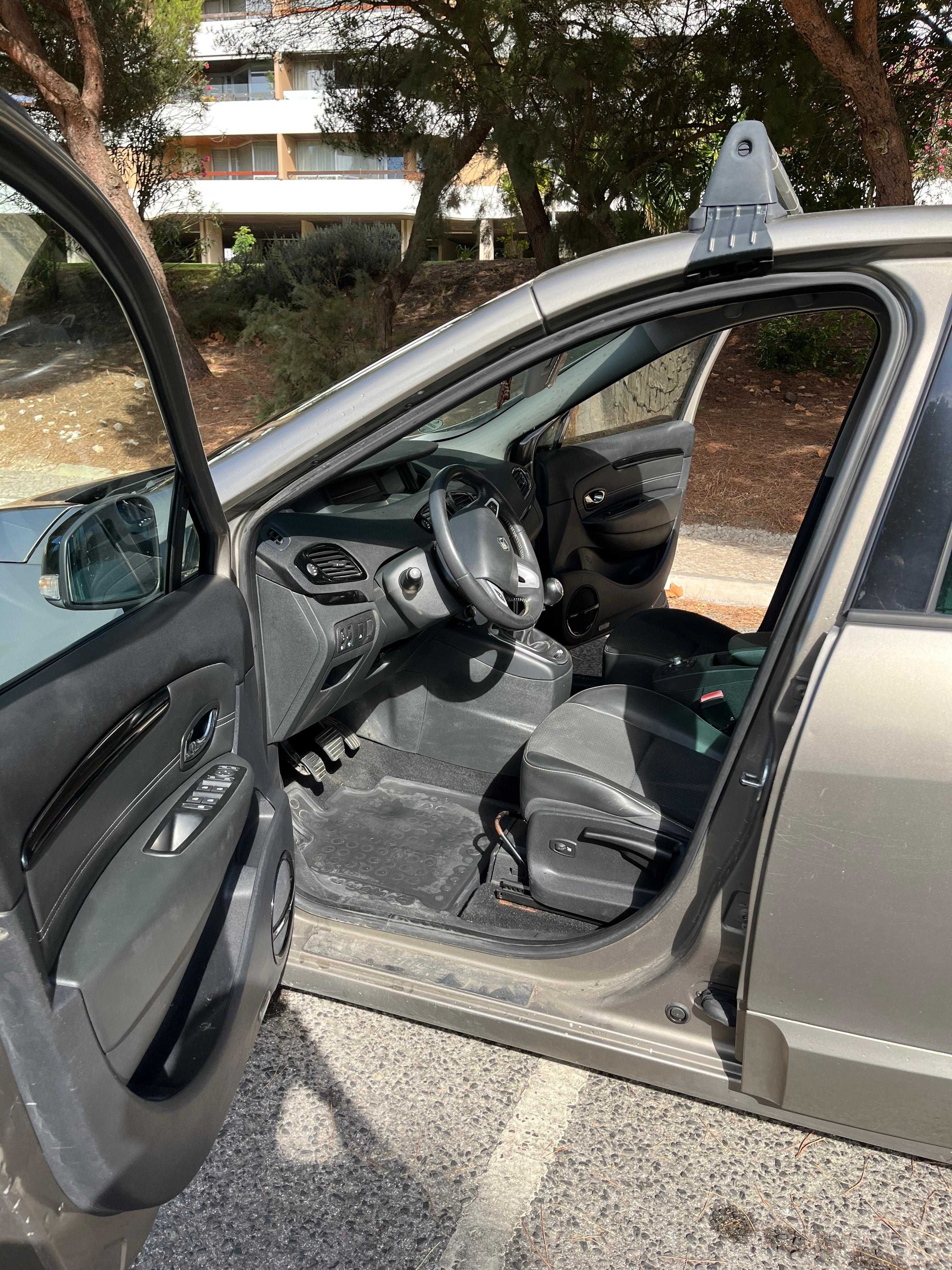 Renault Scenic III Bose Edition 160hp 2012