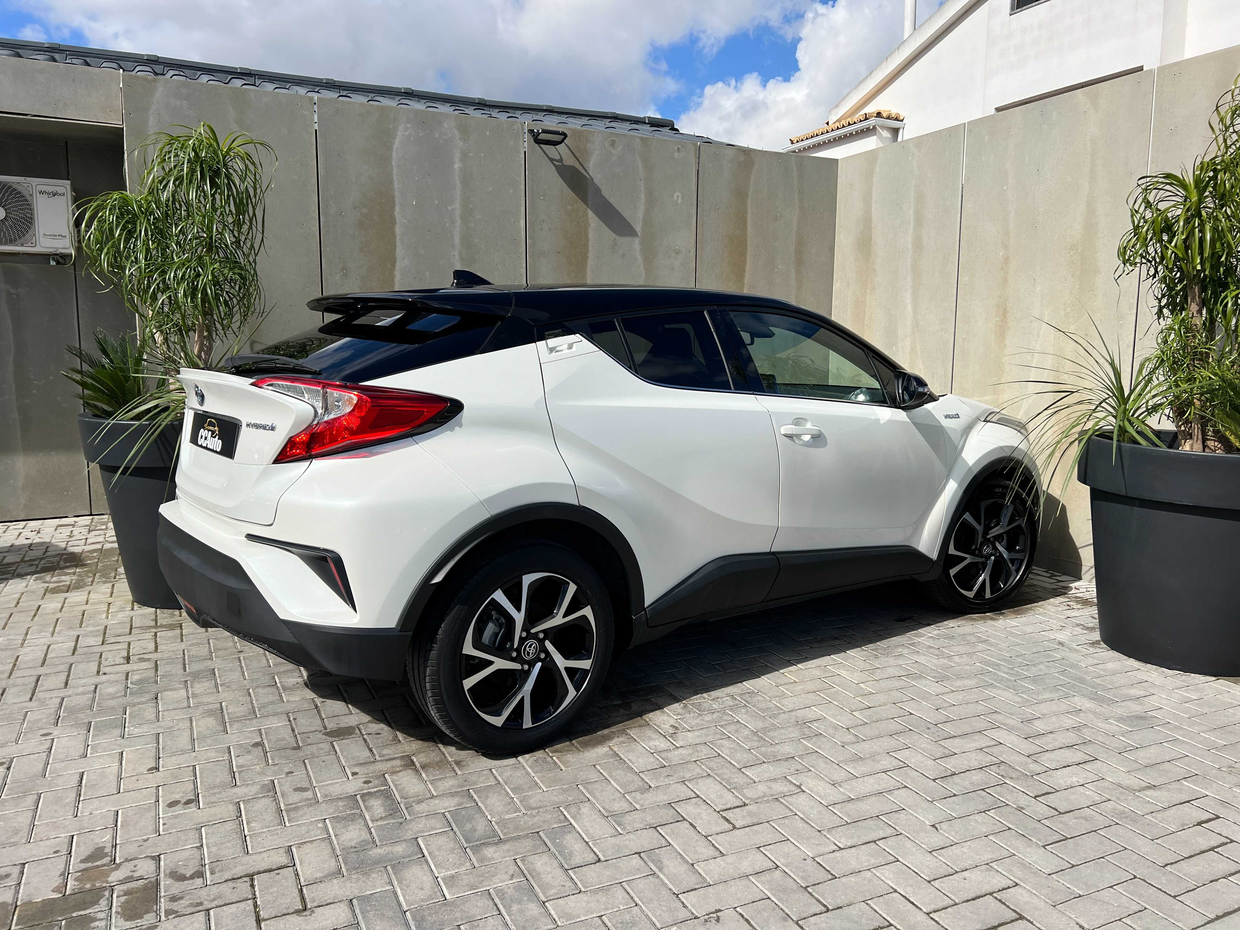 Toyota C-HR 1.8 HSD Comfort+Pack Style NACIONAL