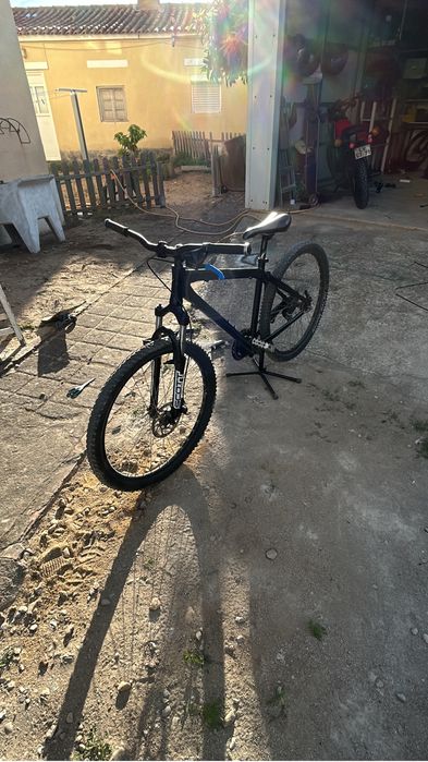 Bicicleta aro 26 dirt jump e grau