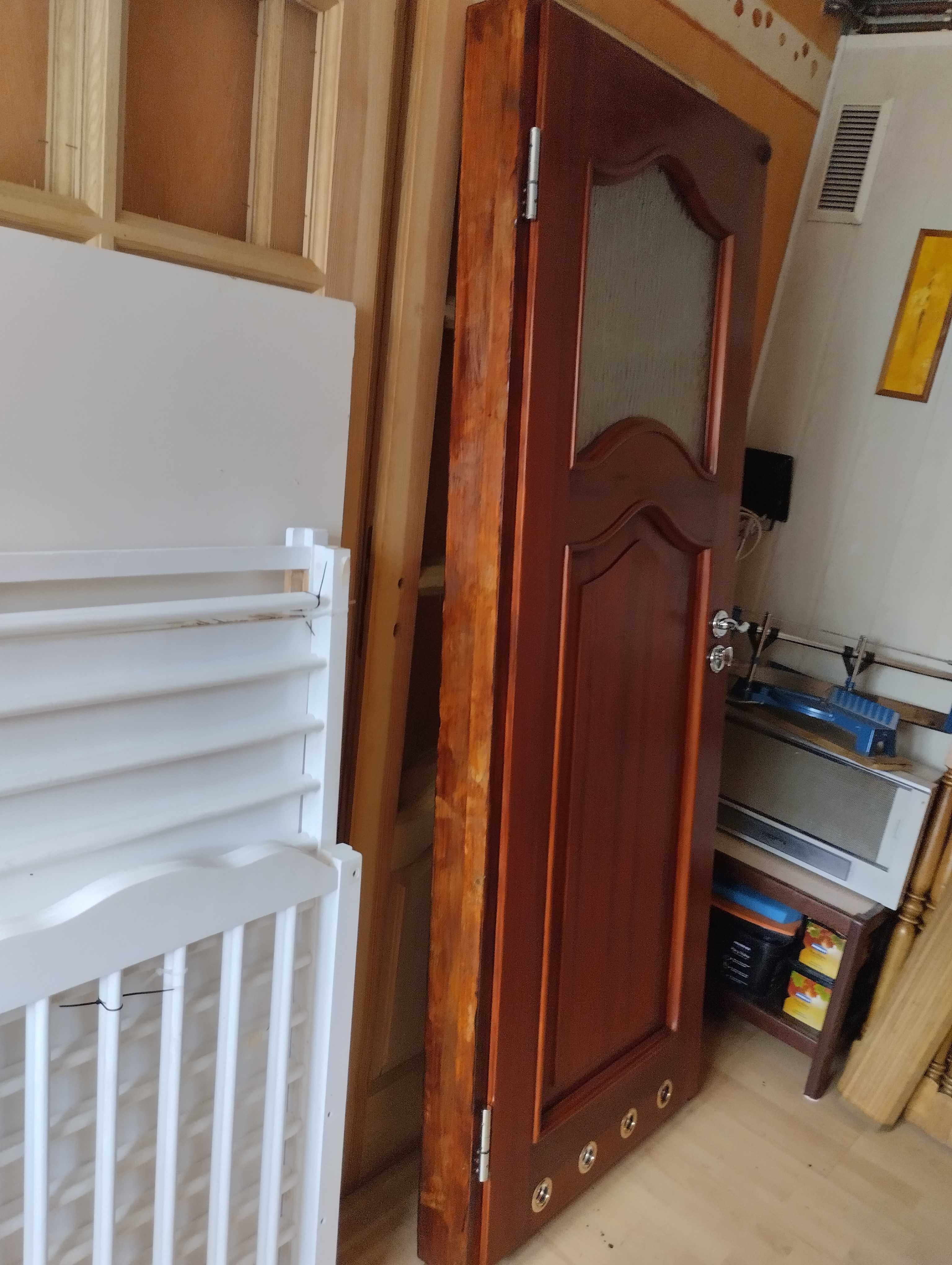 Drzwi łazienkowe z litego drewna
