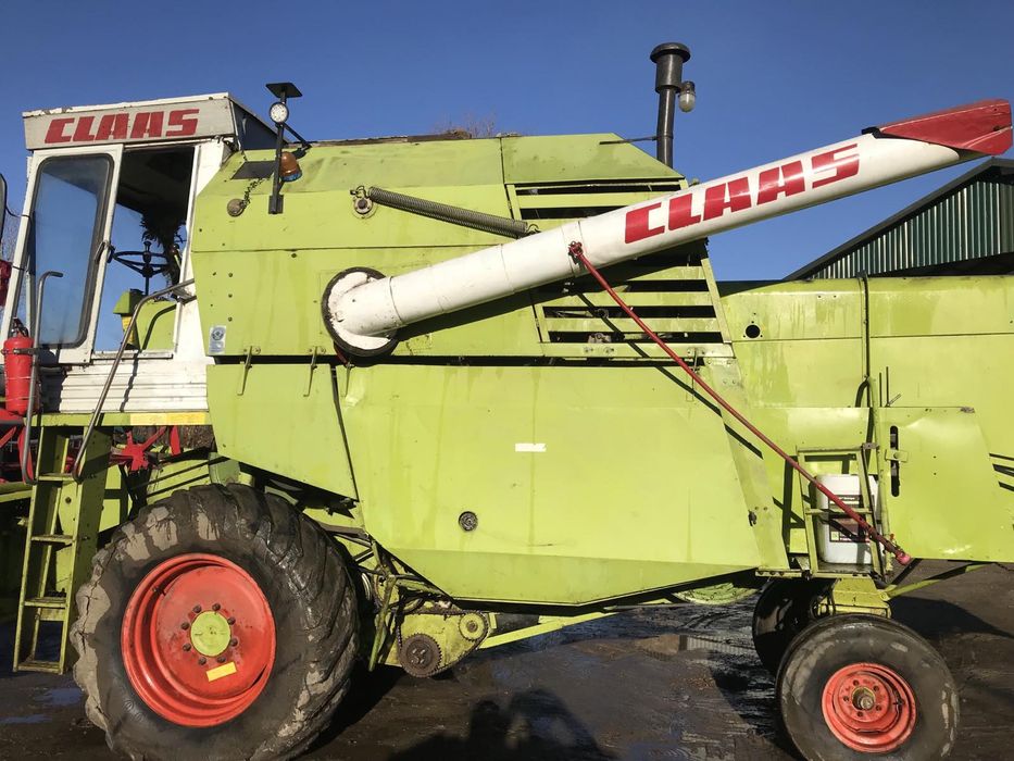 Комбайн Claas Mercator 75.