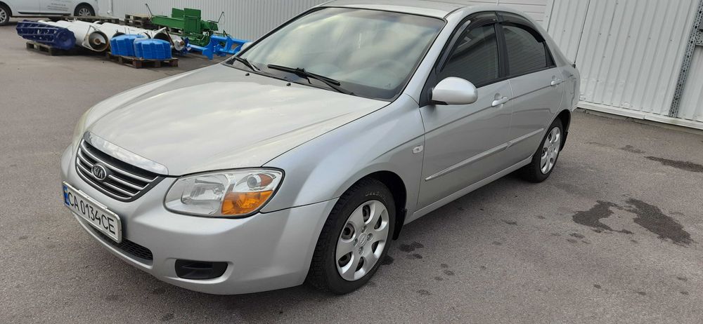 KIA Cerato Седан