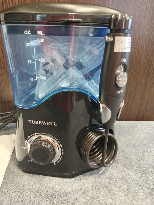TUREWELL FC 165 irygator jamy ustnej 8 KOŃCÓWEK 10 POZIOMÓW 600ml