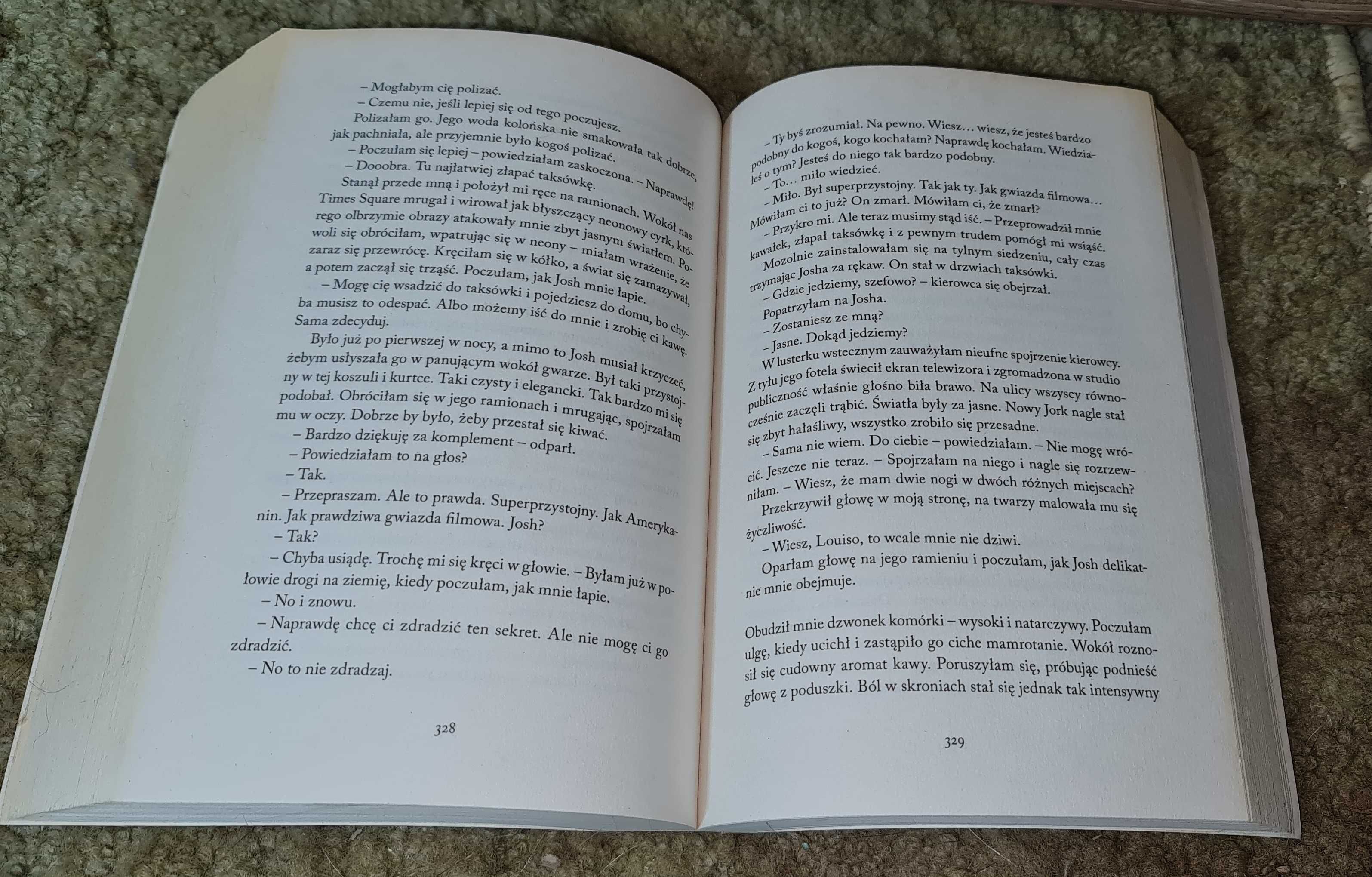 Moje serce w dwóch światach / / JOJO MOYES / DB- /