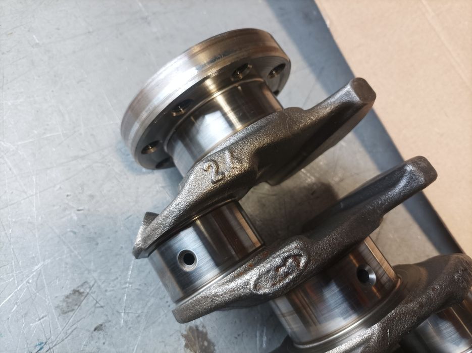 Колінвал Ford Transit 2.4 2.2 коленвал форд транзит