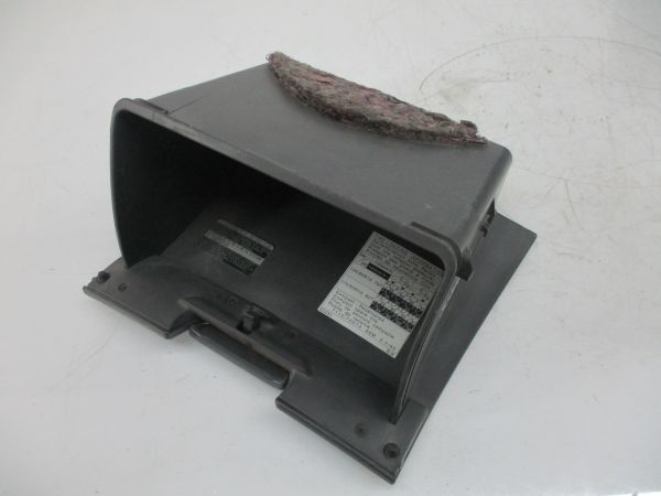 Porta luvas TOYOTA Yaris (_P1_)