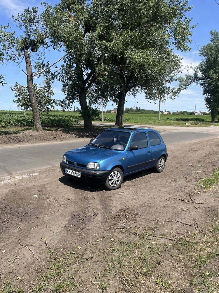Продам Ниссан Микра К11