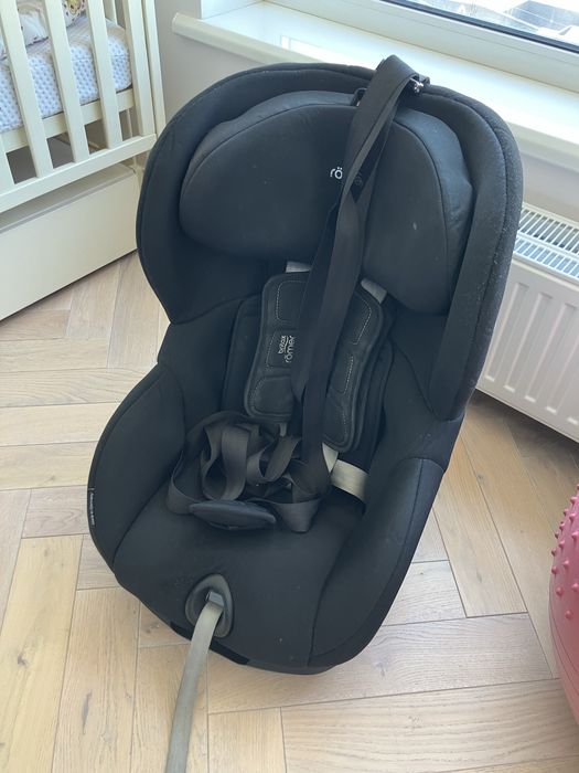 Автокрісло Britax Römer TRIFIX2 i-SIZE (Cosmos Black)