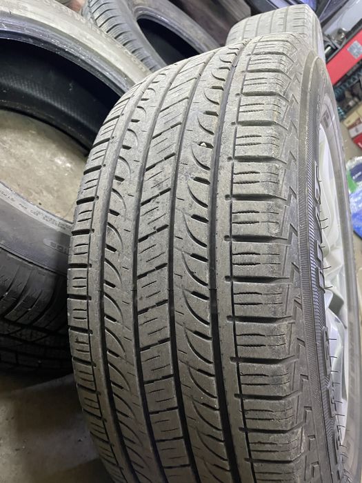 Резина літо 255/60 r18 Yokohama