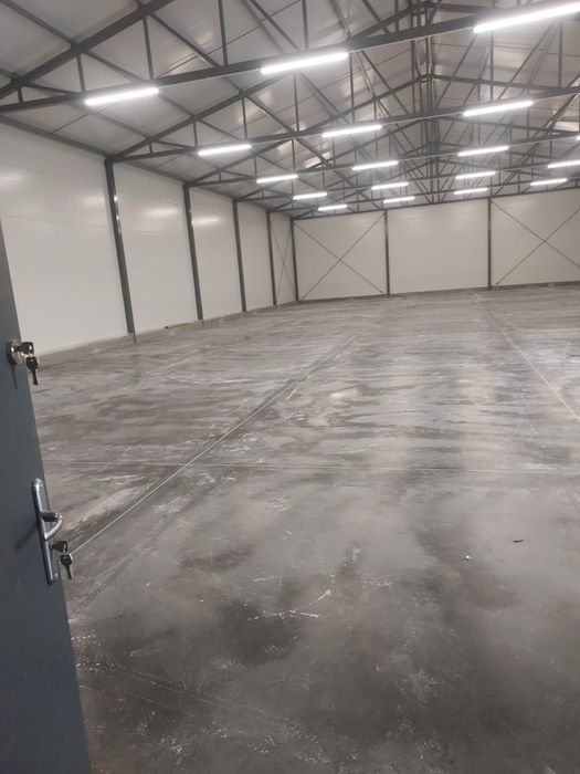 Hala magazynowa 810m2