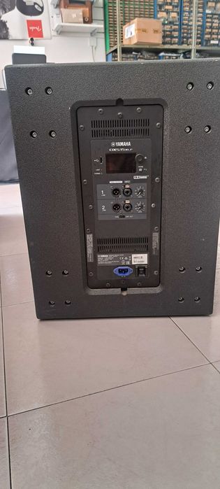 Subwoofer Yamaha DXS15XLF