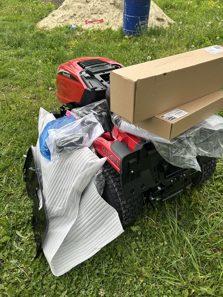 Газонокосарка тракторець Mountfield MTF 98 m Stiga