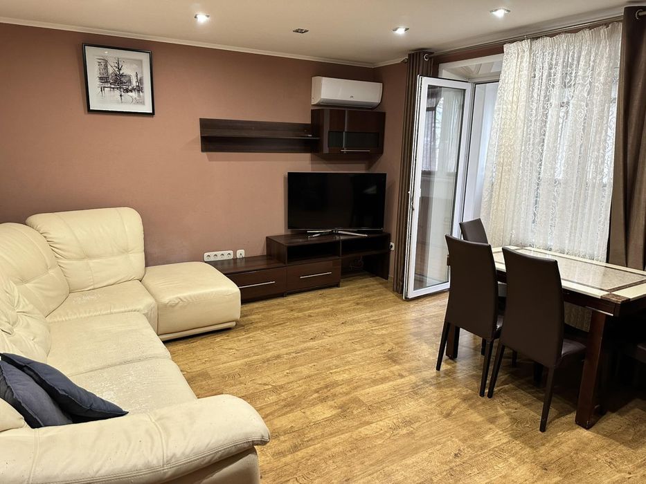 Аренда 3-х комнатной Бородинский от собственника