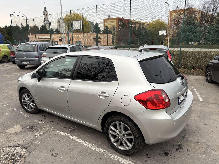 Toyota Auris 1.6