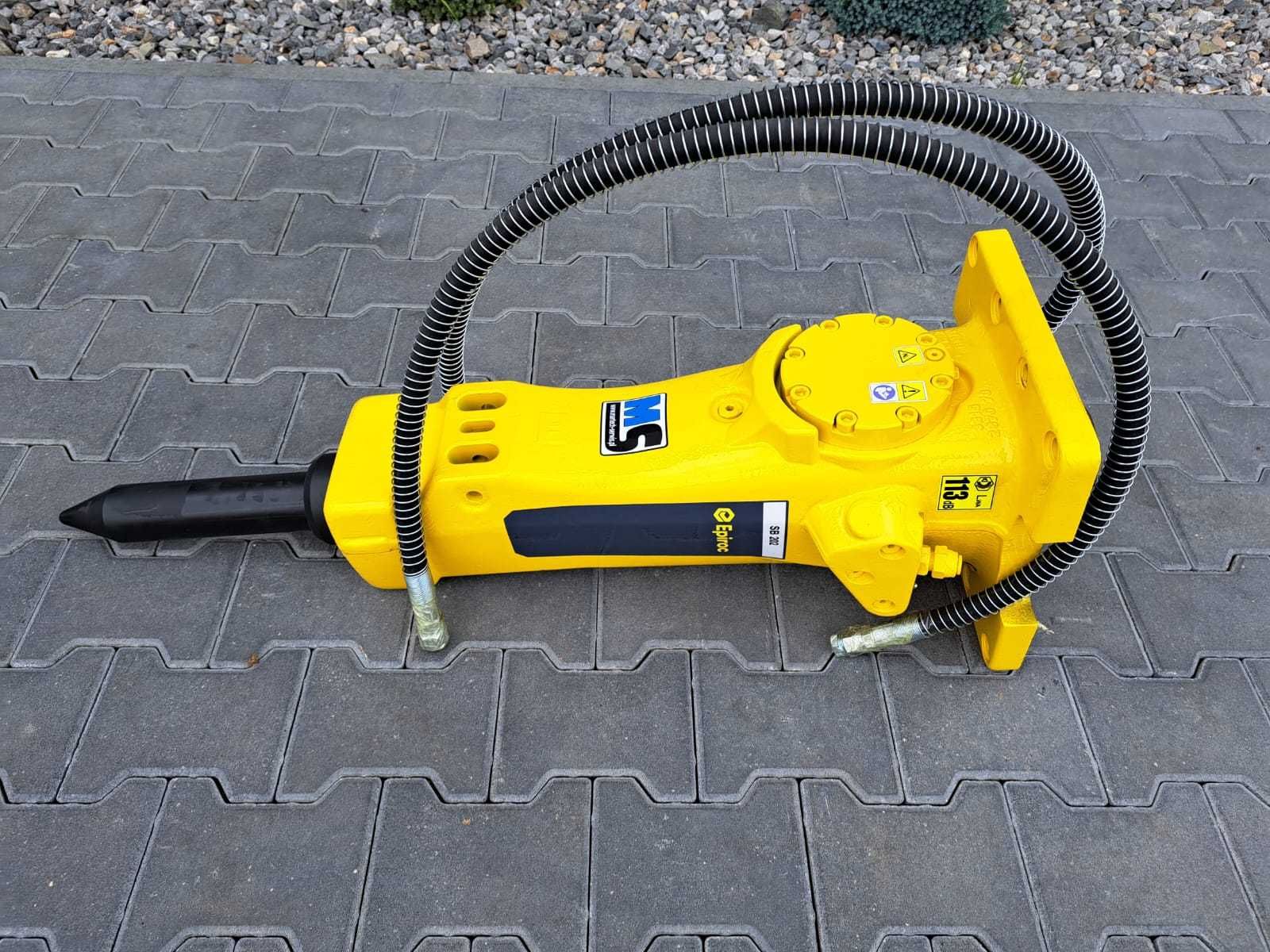 Młot hydrauliczny wyburzeniowy EPIOROC SB202 Atlas Copco minikoparka