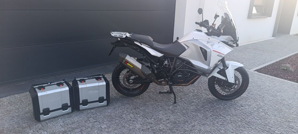 KTM 1290 T -Super Adventure