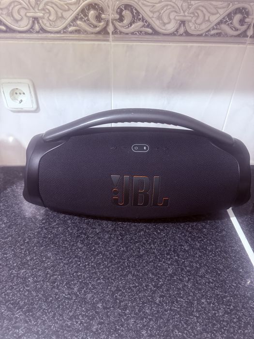 Caixa JBL Boombox 3