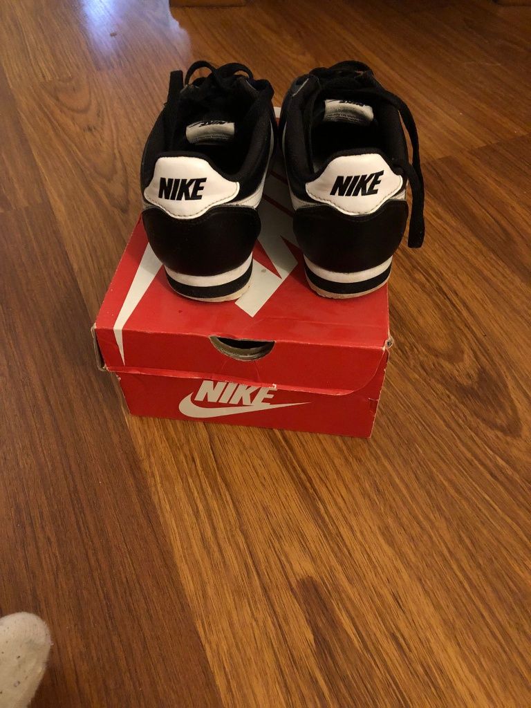 Nike cortez 38.5