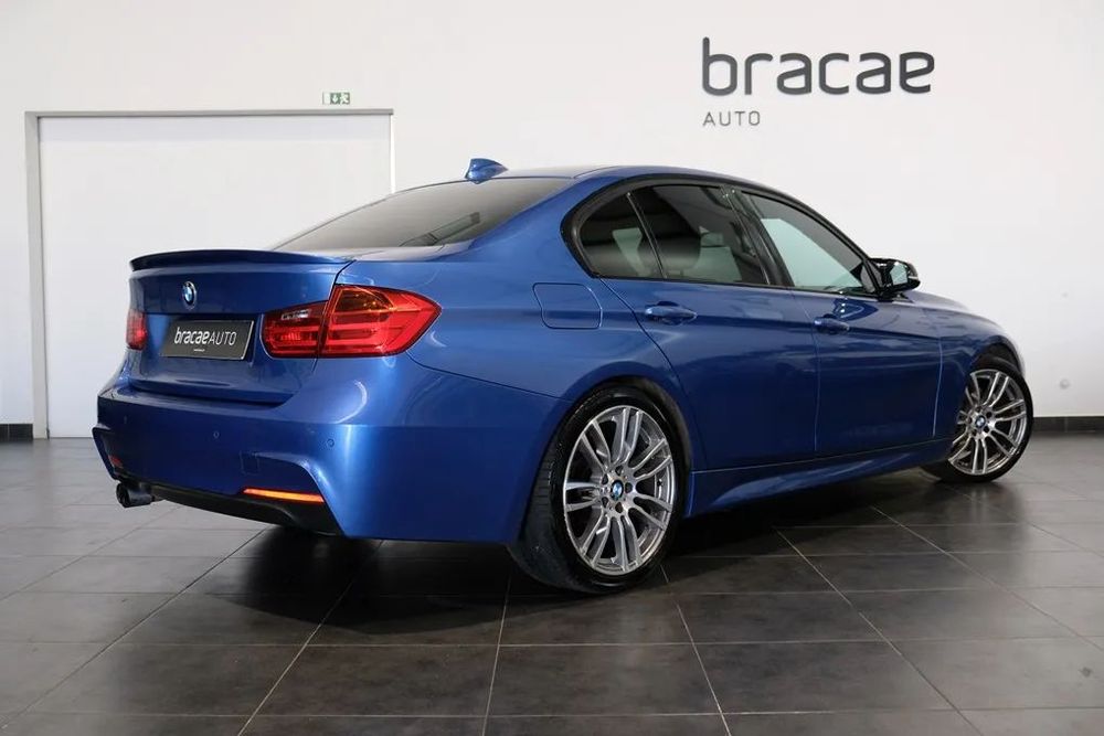 BMW 328 i Auto Pack M