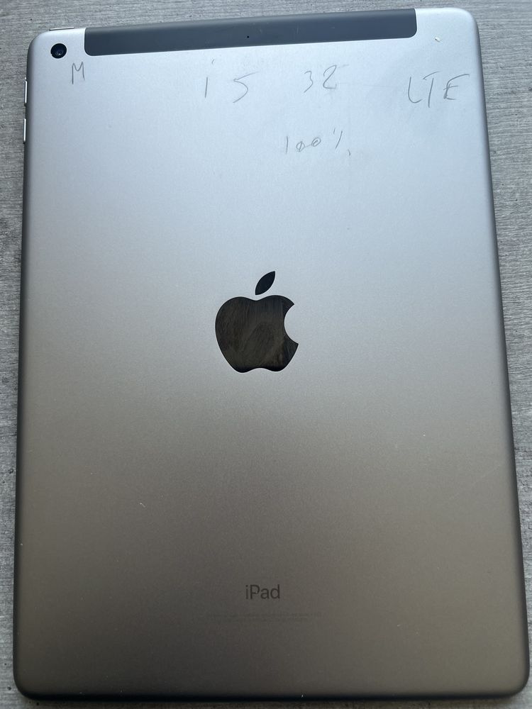 iPad 5 generation. 32гб. LTE. Сім-карта. Space Grey. Як новий