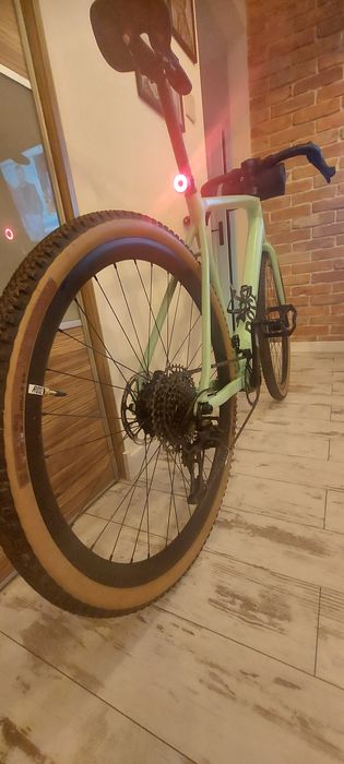 Gravel Rose Elektryk