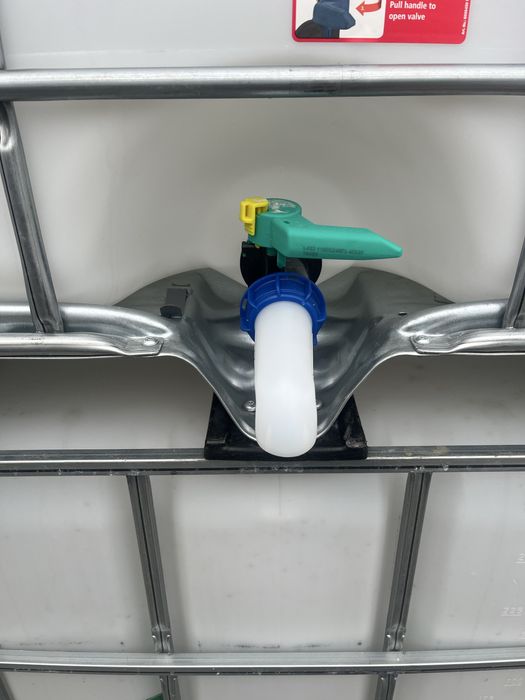 Wylewka kolanko lejek zlewka do zbiornika 1000 l 600 l ibc mauser 2"