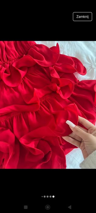 Czerwona sukienka