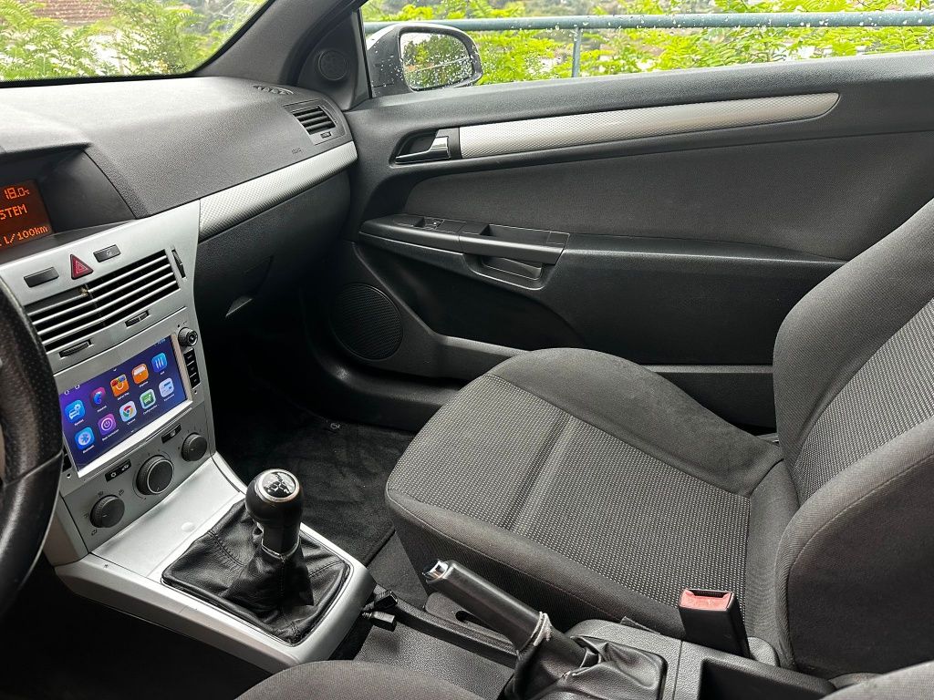 Opel Astra GTC  Van