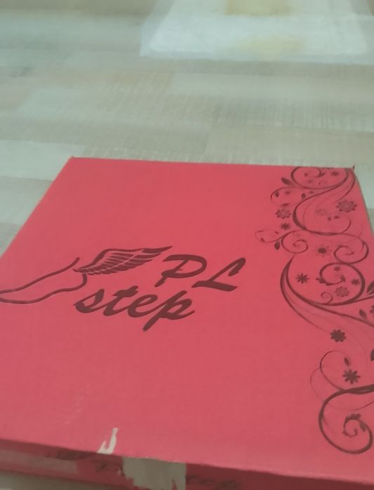 Продам НОВІ зимові жіночі черевики