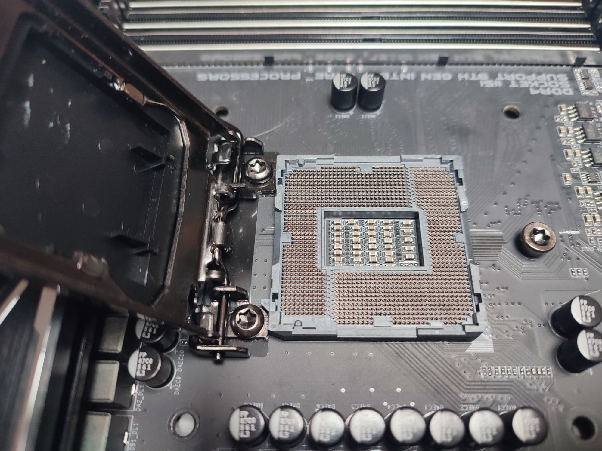Z390 Designare Gigabyte