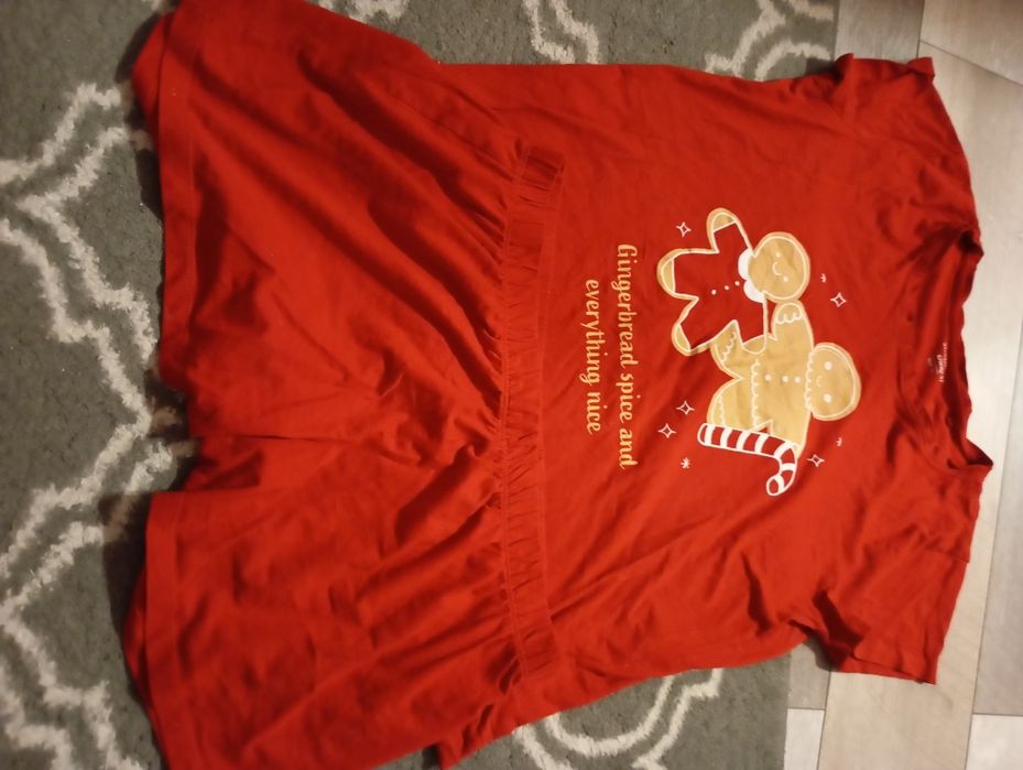 świąteczna damska pizama.